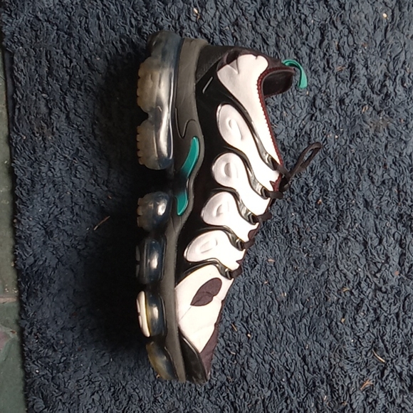 KEN GRIFFEYS! Nike air vapormax plus! - Picture 7 of 9